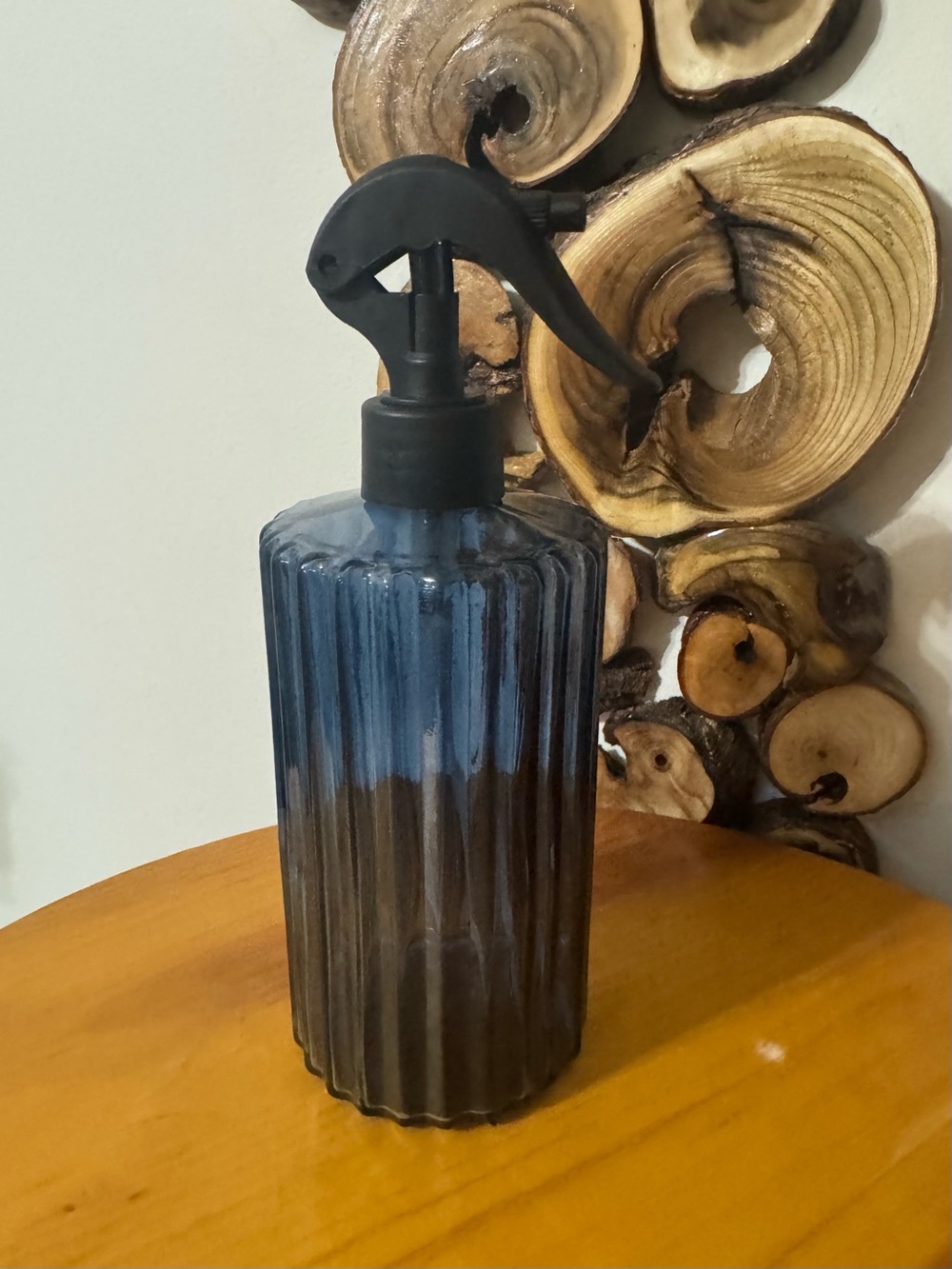 BLUE GLASS SPRAY BOTTLE
